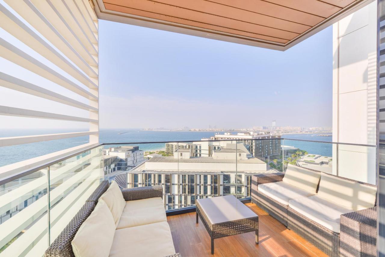Posh 2 Bedroom Oceanfront Apt In The Heart Of Bluewaters Island Dubaj Kültér fotó