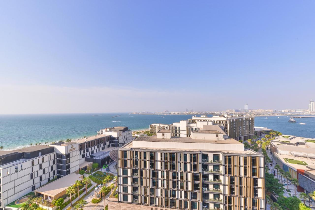Posh 2 Bedroom Oceanfront Apt In The Heart Of Bluewaters Island Dubaj Kültér fotó